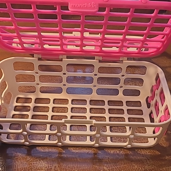 Munchkin Dishwasher Basket - Picture 7 of 7